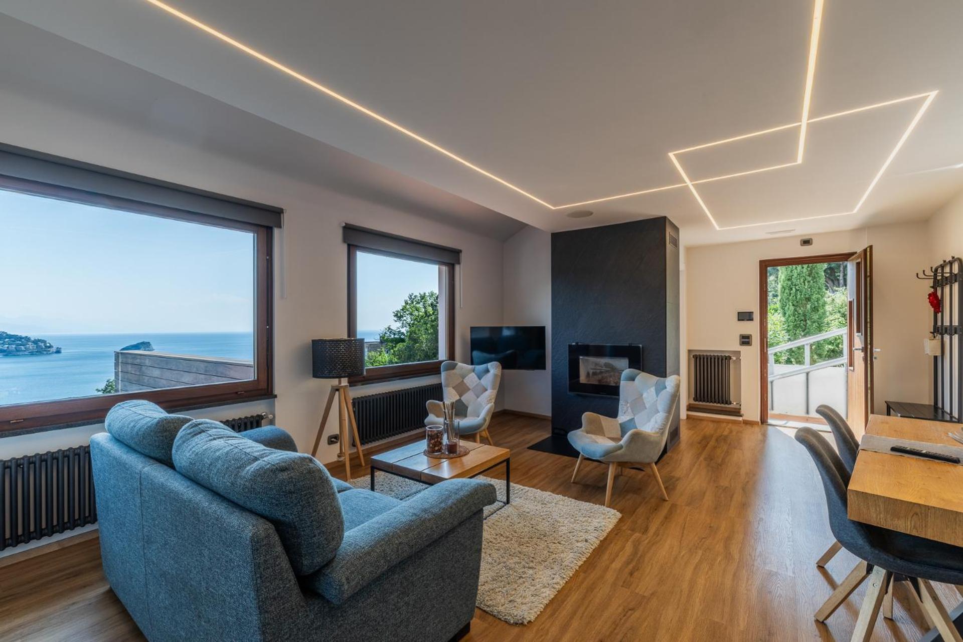 Вилла Spettacolare Vista Isola Terrazza E Idromassaggio Ноли Экстерьер фото