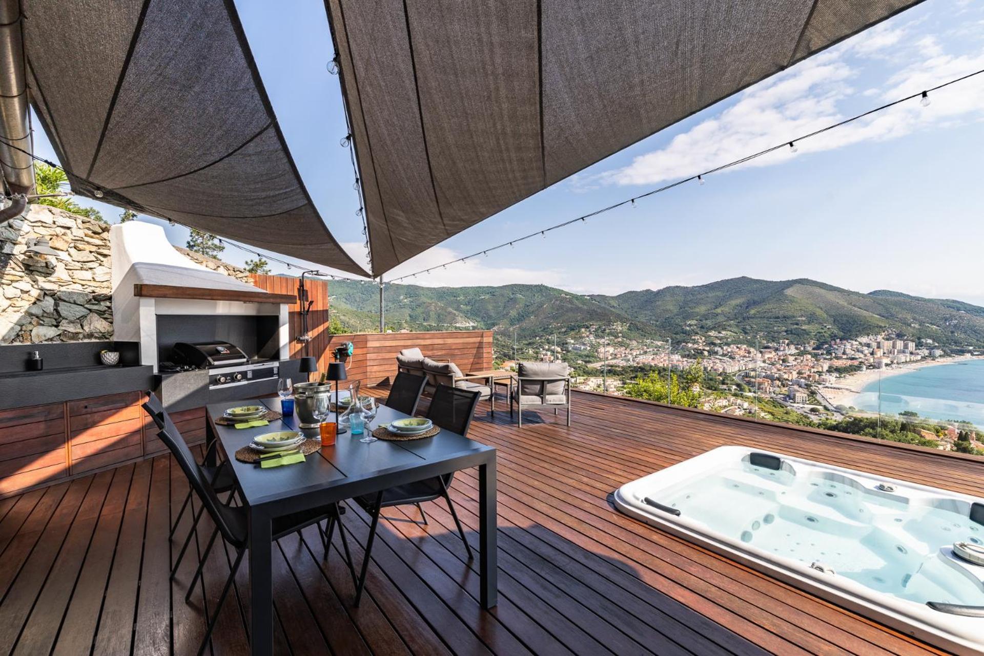 Вилла Spettacolare Vista Isola Terrazza E Idromassaggio Ноли Экстерьер фото