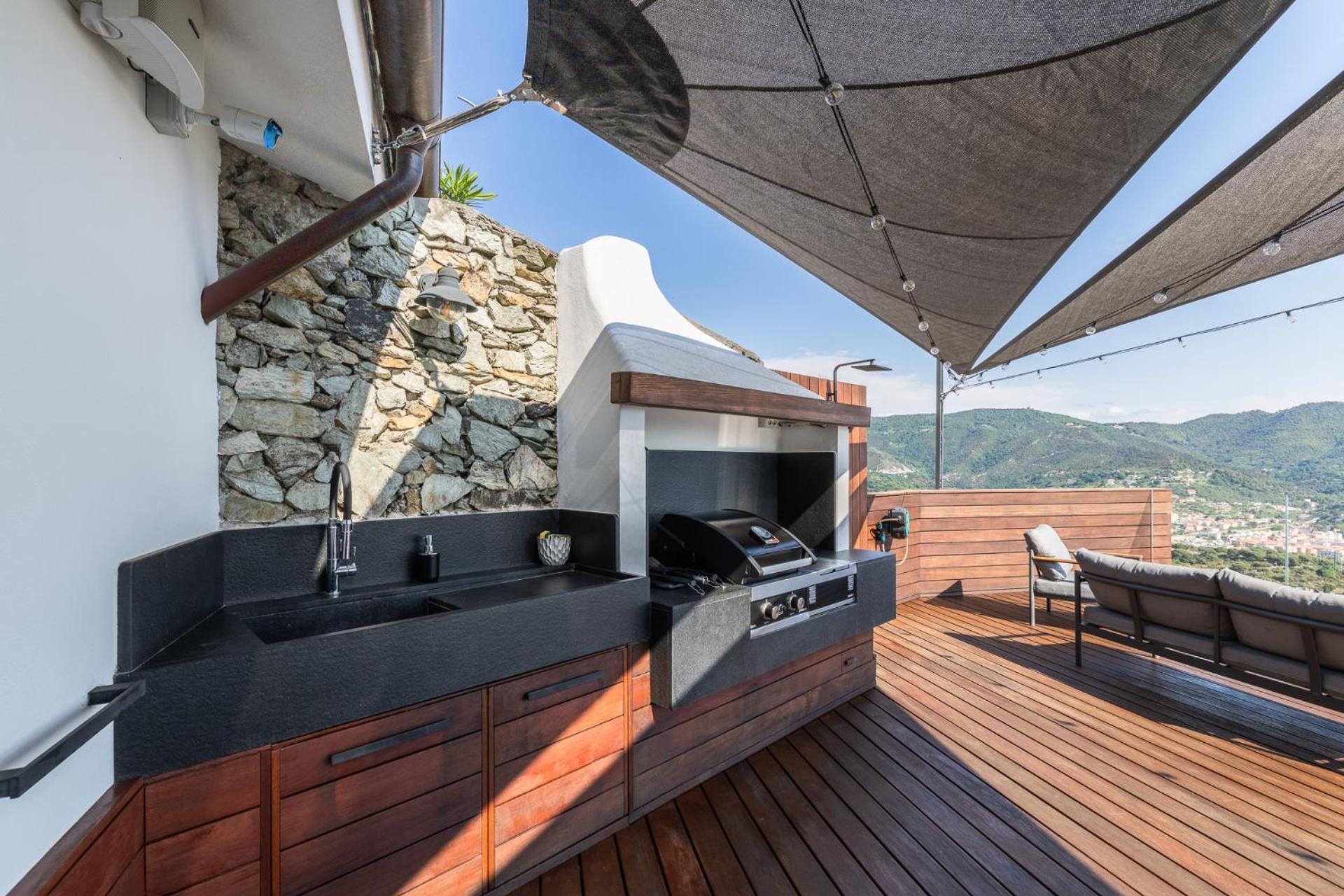Вилла Spettacolare Vista Isola Terrazza E Idromassaggio Ноли Экстерьер фото