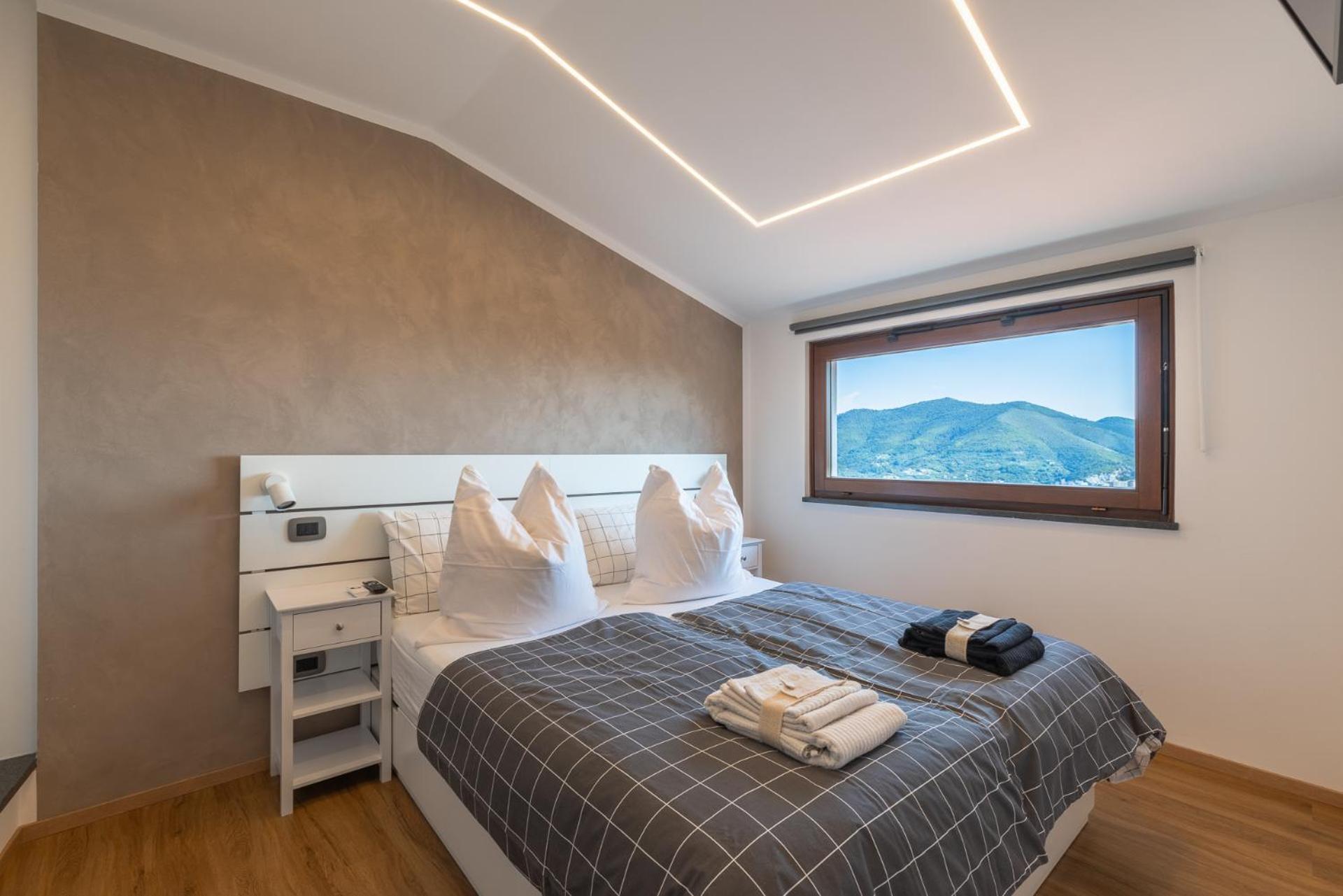 Вилла Spettacolare Vista Isola Terrazza E Idromassaggio Ноли Экстерьер фото